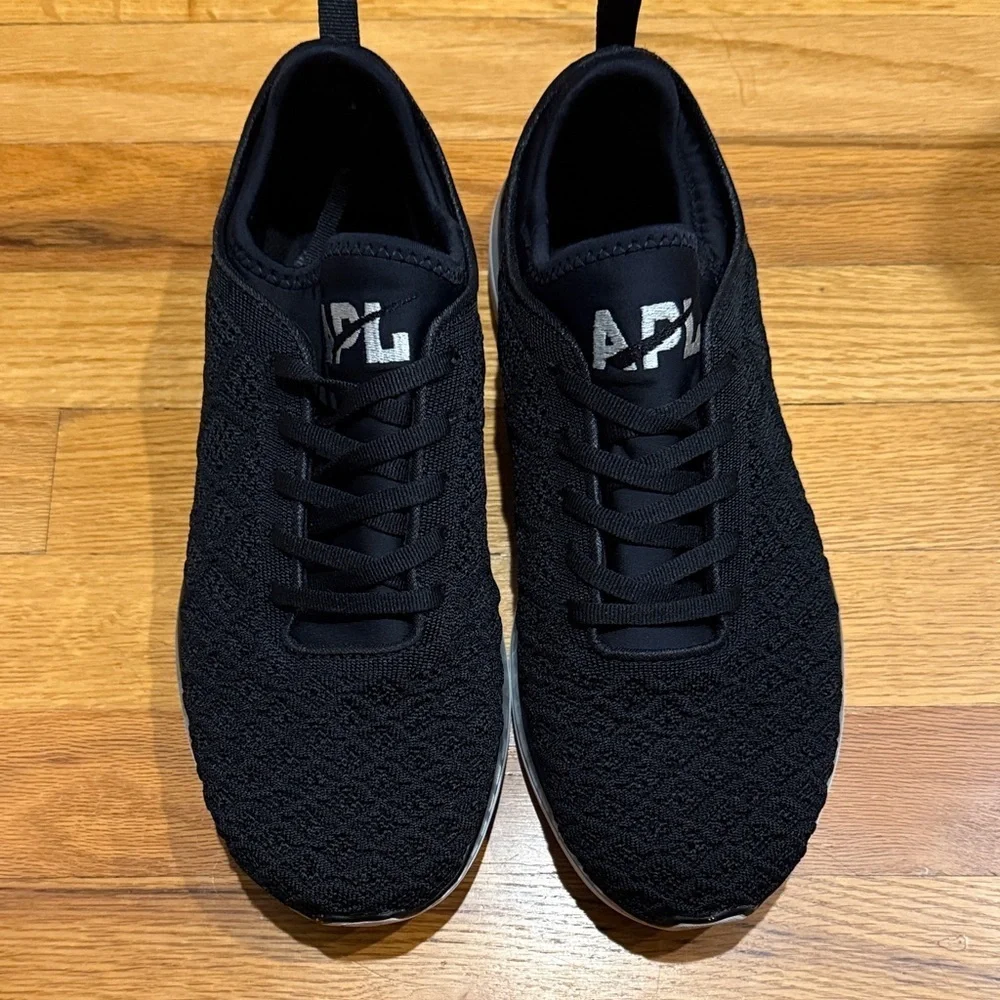 APL Men's Black Knit Athletic Shoes